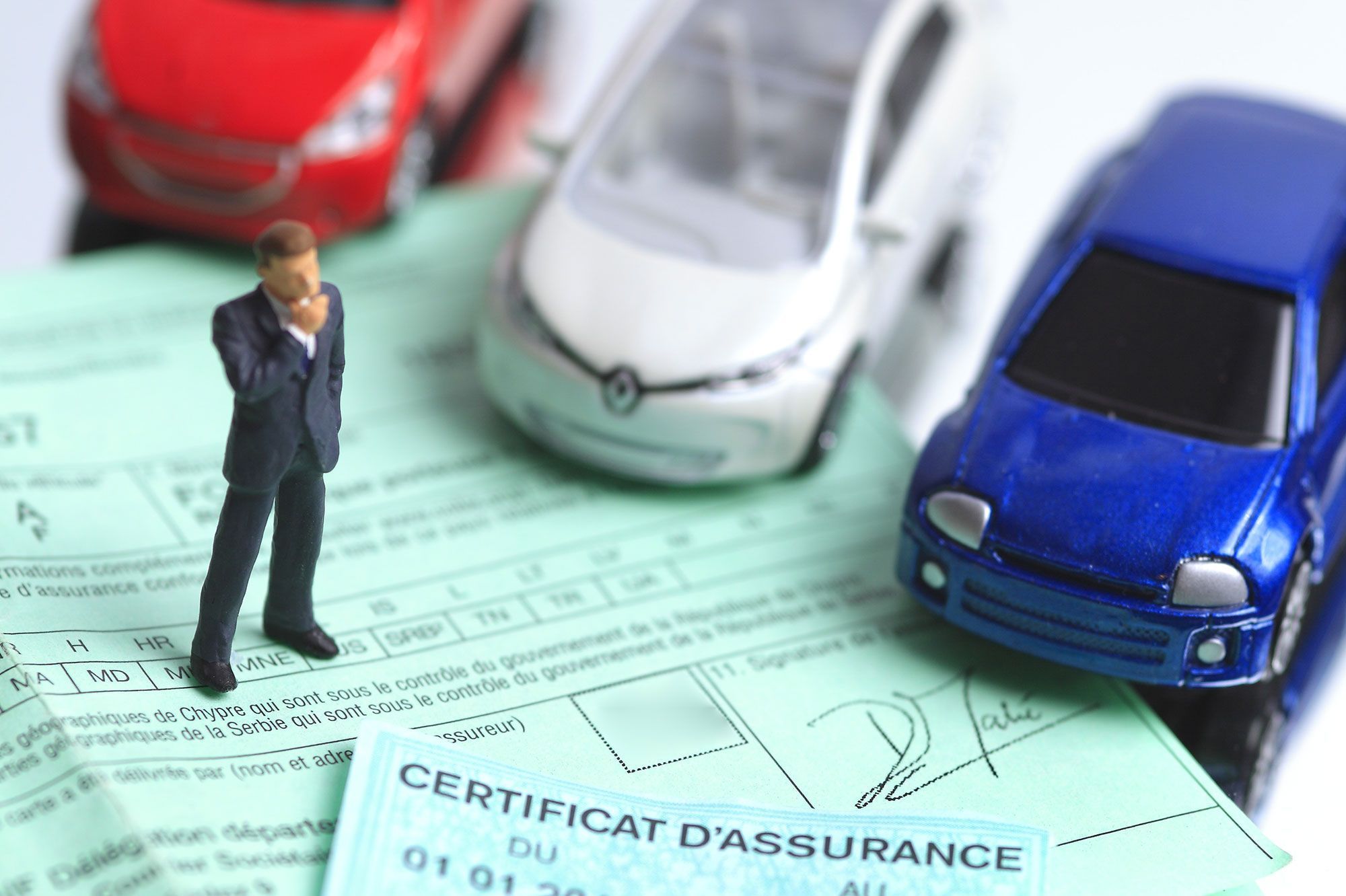 Criteres assurance : que faut-il prendre en considération avant de choisir son assurance auto ?